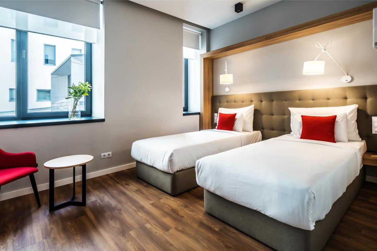 Up Hotel